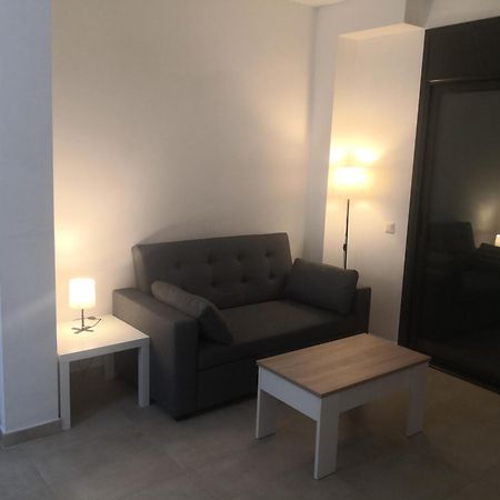 Acogedor Apartamento En El Centro De Sitges, Al Lado De La Playa מראה חיצוני תמונה